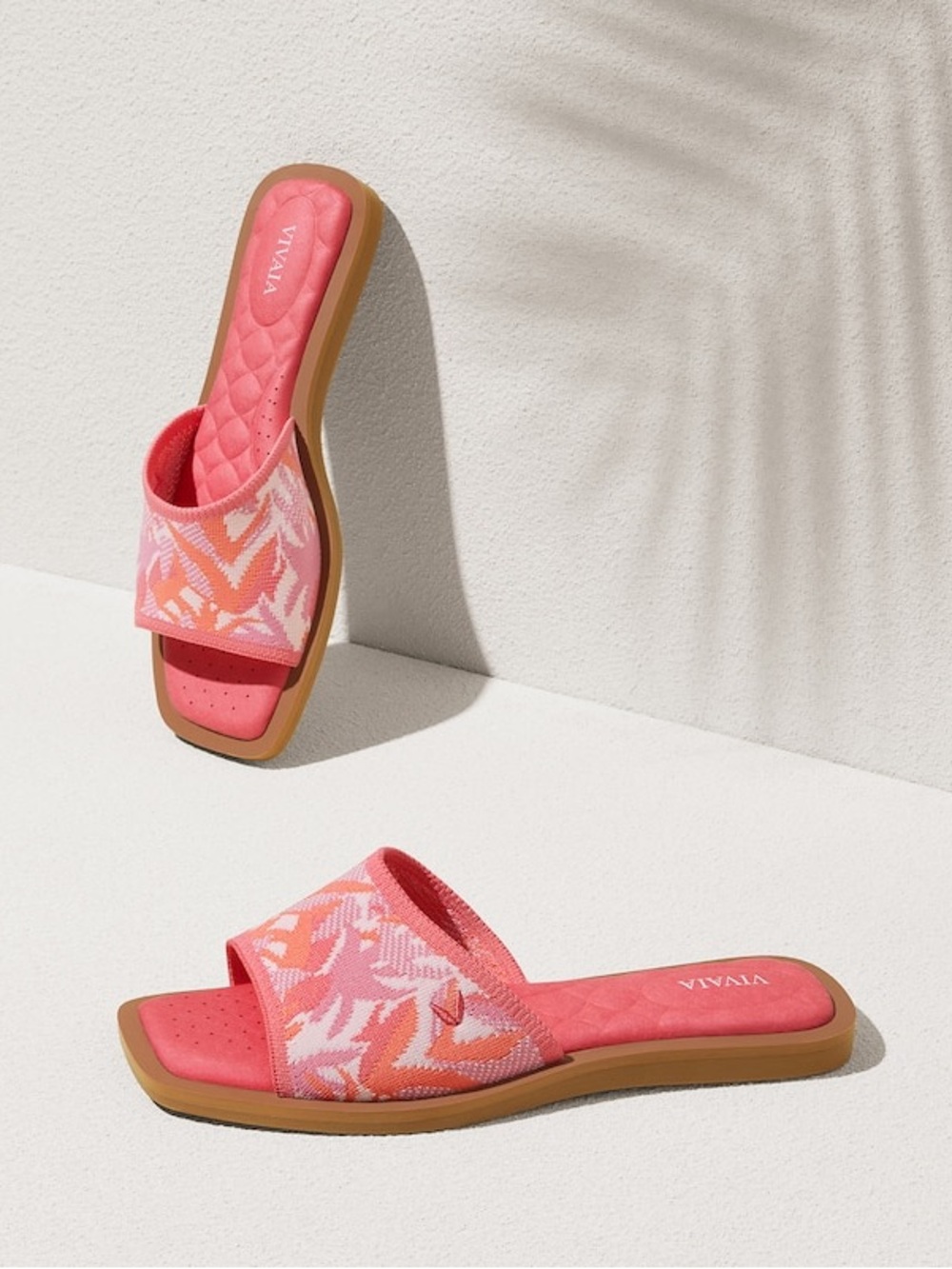 VIVAIA • Pillow Top Slide Sandals (Manuella) in Multi Coral Tropical